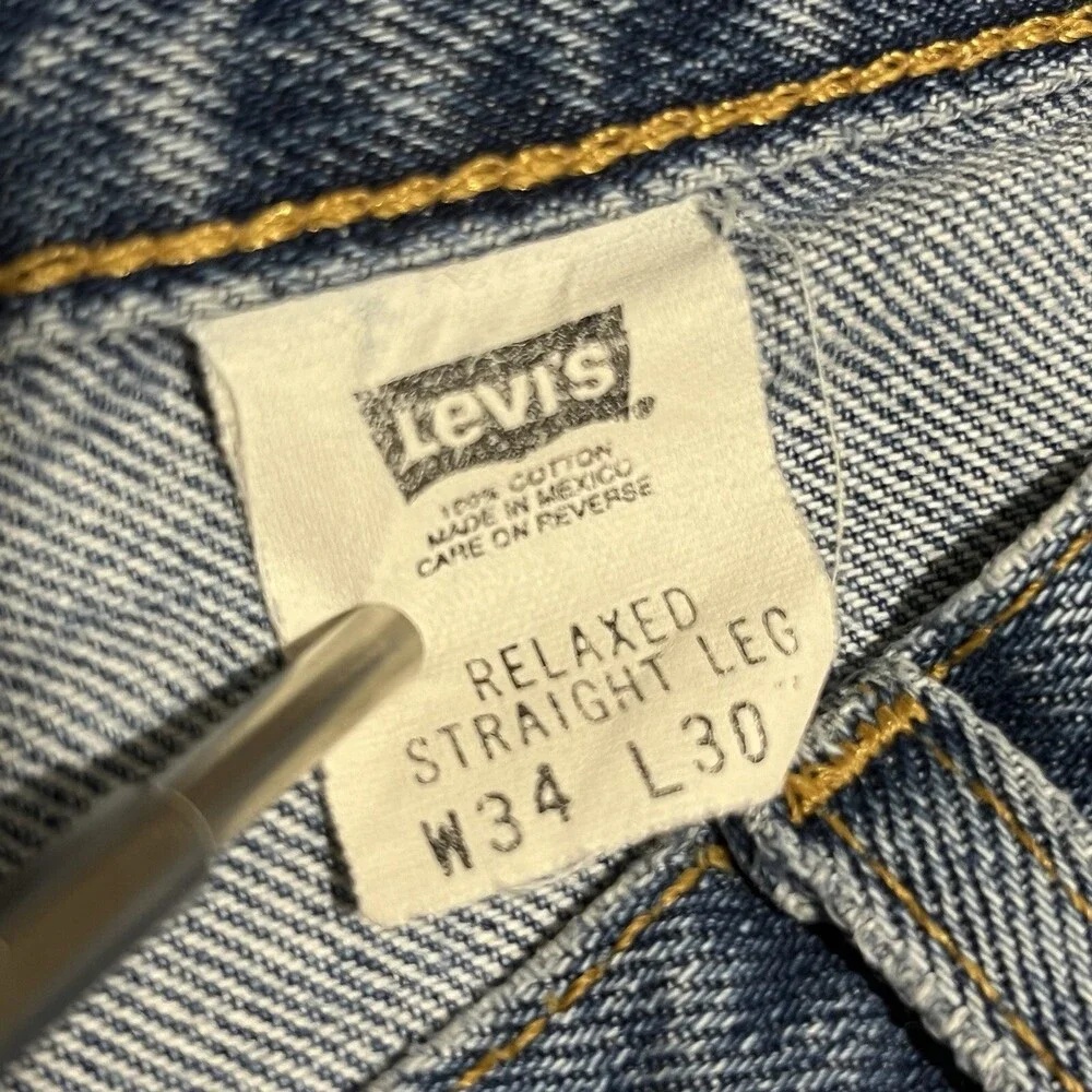 Vintage Levis USA Distressed Jeans 33x30 Levi Loose Fit Baggy Wide Leg 505 901